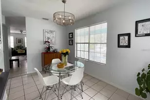 324 SW 5th Ave, Gainesville, FL 32601 - Photo 12