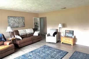 1527 Lakeview Rd, Clearwater, FL 33756 - Photo 10