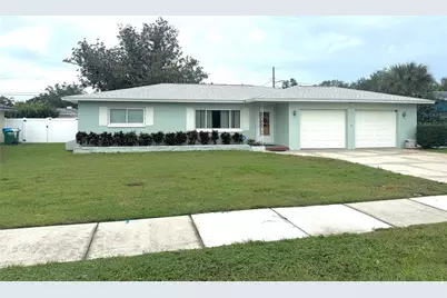 1527 Lakeview Road, Clearwater, FL 33756 - Photo 2