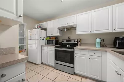 2362 SW 42nd Way #165, Gainesville, FL 32607 - Photo 8