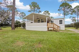 10190 SE Co Rd 319, Trenton, FL 32693 - Photo 2