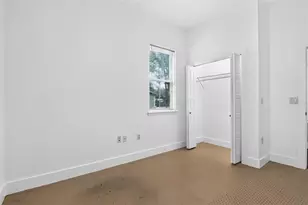 727 NW 4th Ave, Gainesville, FL 32601 - Photo 14