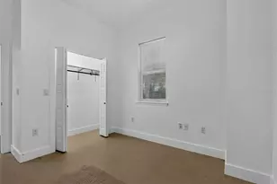 727 NW 4th Ave, Gainesville, FL 32601 - Photo 16