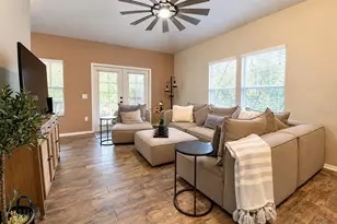 9124 SW 51st Rd, Gainesville, FL 32608 - Photo 12