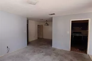 4314 SW 67th Terrace, Gainesville, FL 32608 - Photo 2