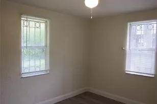 2325 SE 12th St, Gainesville, FL 32641 - Photo 6