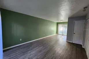 702 SW 70th Terrace, Gainesville, FL 32607 - Photo 2