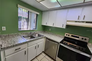 702 SW 70th Terrace, Gainesville, FL 32607 - Photo 8