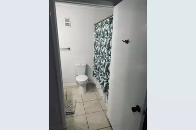 3921 SW 34th Street #301, Gainesville, FL 32608 - Photo 8