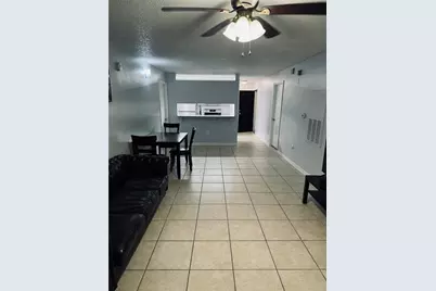 3921 SW 34th Street #301, Gainesville, FL 32608 - Photo 2