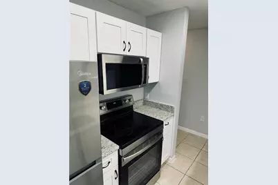 3921 SW 34th Street #301, Gainesville, FL 32608 - Photo 6