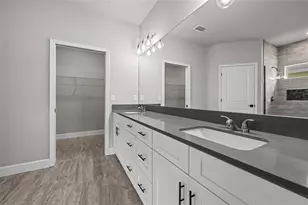 6724 SW 12th Ln, Gainesville, FL 32607 - Photo 10