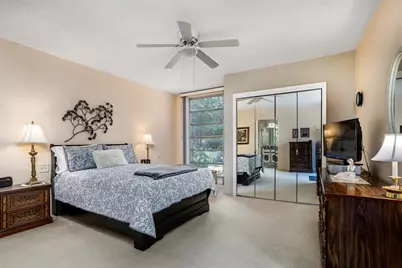 1717 NW 23rd Avenue #2E, Gainesville, FL 32605 - Photo 16