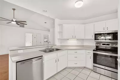 13533 NW 136th Avenue, Alachua, FL 32615 - Photo 2