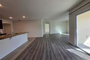 887 N W 250 Dr, Newberry, FL 32669 - Photo 10