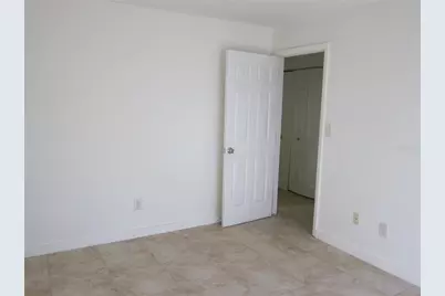 5701 NW 23rd Terrace #6, Gainesville, FL 32653 - Photo 4