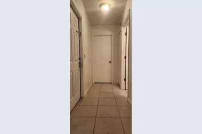 5752 SW 8th Place, Gainesville, FL 32608 - Photo 2