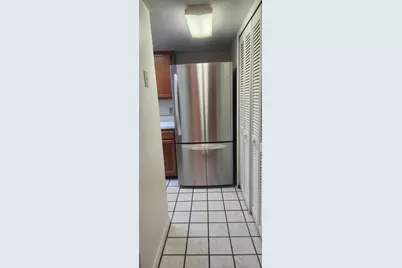 5752 SW 8th Place, Gainesville, FL 32608 - Photo 6