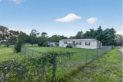 7990 Floral Ridge Circle, Keystone Heights, FL 32656 - Photo 2