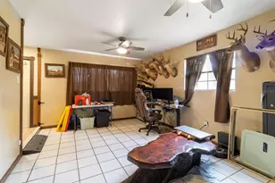 863 SE Defender Dr, Lake City, FL 32025 - Photo 4