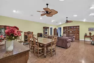 657 SE 2nd Ave, Melrose, FL 32666 - Photo 22