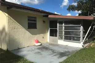 313 Bahia Cir, Ocala, FL 34472 - Photo 6