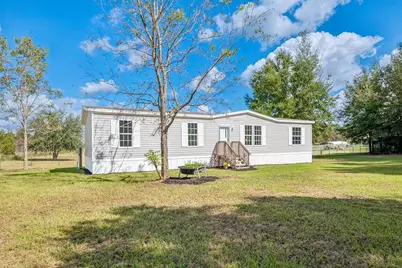 2729 SW Watson Street, Fort White, FL 32038 - Photo 1