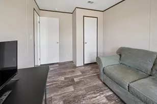 2729 SW Watson St, Fort White, FL 32038 - Photo 28