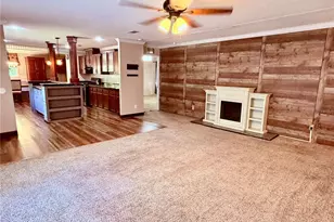 664 SW Kentucky St, Fort White, FL 32038 - Photo 12