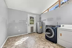 3228 SW Wilson Springs Rd, Fort White, FL 32038 - Photo 16