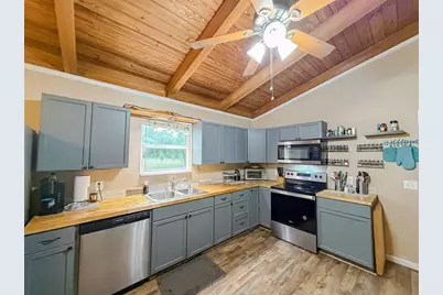 6530 NW 38th Place, Bell, FL 32619 - Photo 8