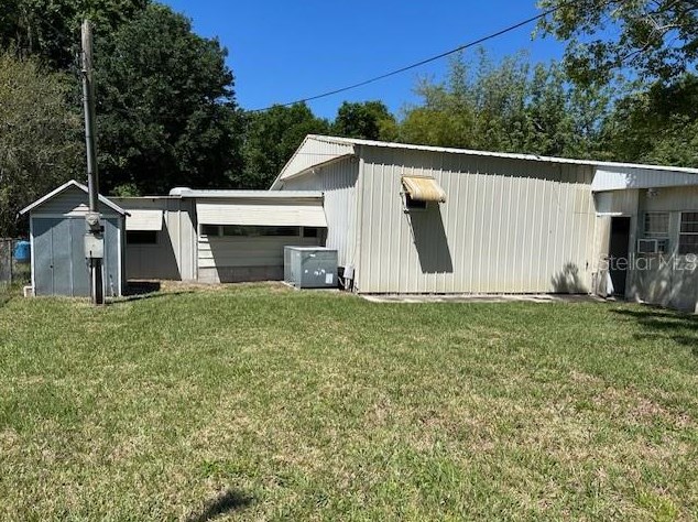 4883 Catfish Rd, Lake Wales, FL 33898