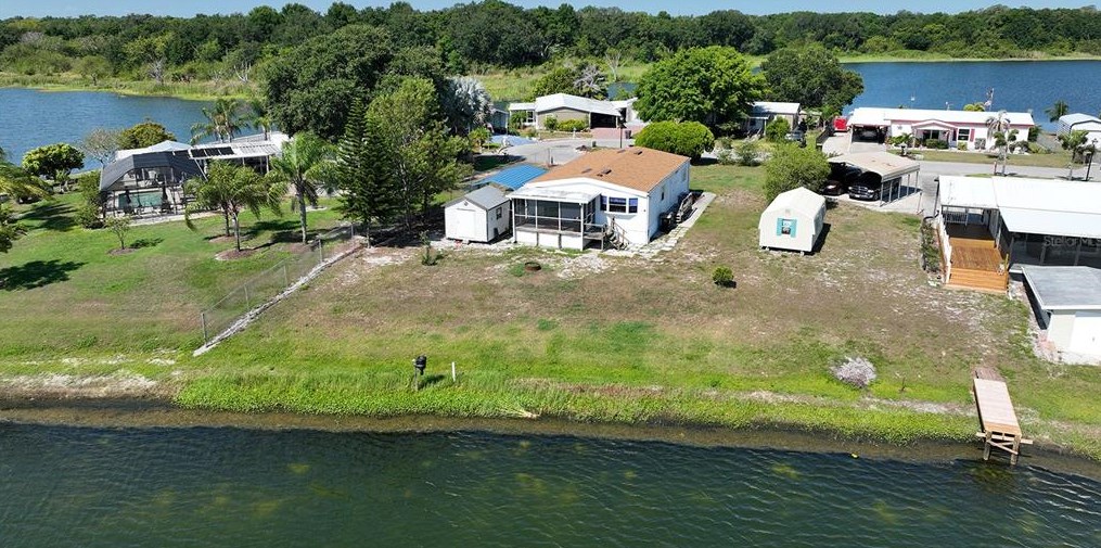 1125 Peninsular Dr, Lake Wales, FL 33853