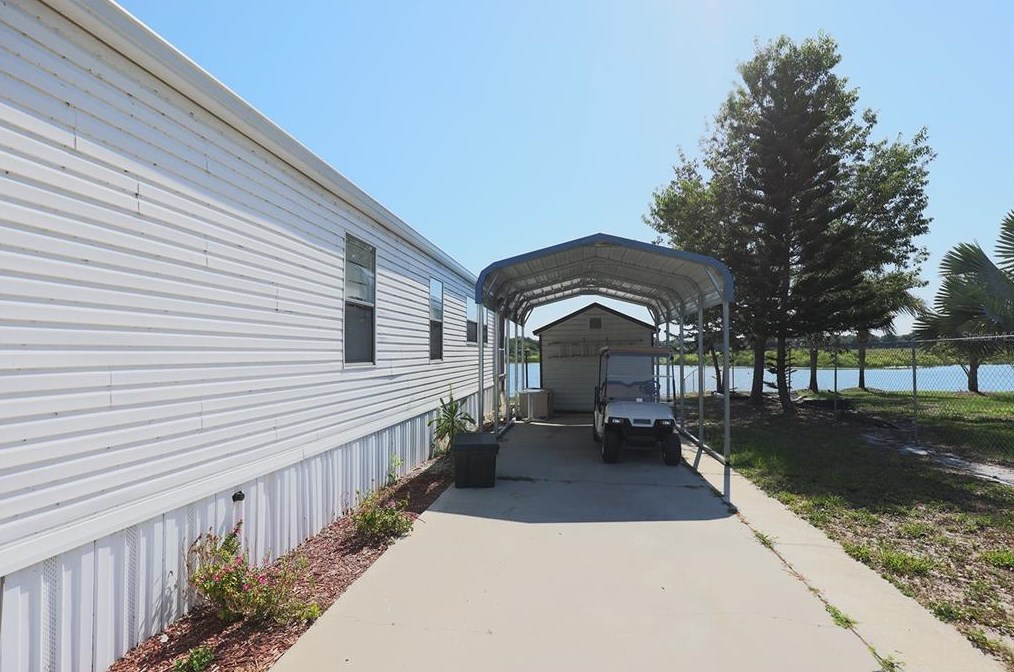 1125 Peninsular Dr, Lake Wales FL  33853-5039 exterior