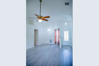 231 Lake Suzanne Drive, Lake Wales, FL 33859 - Photo 6