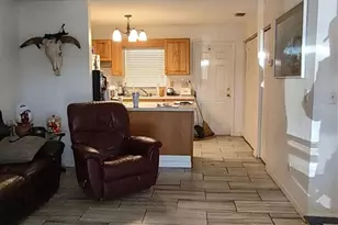 1402 Thousand Roses Dr W, Lake Wales, FL 33853 - Photo 4