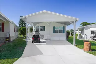 43 Red Quill Cir, Lake Wales, FL 33898 - Photo 2