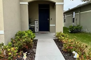 2655 Swooping Sparrow Dr, Harmony, FL 34773 - Photo 4