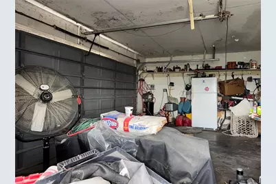 400 W 4th Court, Frostproof, FL 33843 - Photo 24