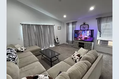 840 Palmetto Avenue, Frostproof, FL 33843 - Photo 12