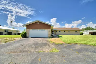 823 N Lake Reedy Boulevard, Frostproof, FL 33843 - Photo 2