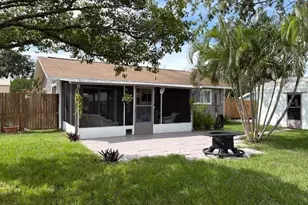 142 Martha Dr, Lake Wales, FL 33898 - Photo 26