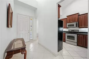 3017 Mission Lakes Dr, Lakeland, FL 33803 - Photo 4