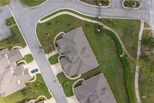 3017 Mission Lakes Dr, Lakeland, FL 33803 - Photo 4