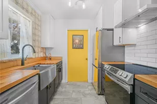 2211 Lemon Dr, Lake Wales, FL 33898 - Photo 10