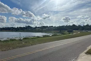 809 Lake Marie Dr, Dundee, FL 33838 - Photo 4