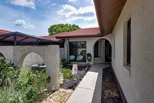 503 Clubhouse Dr, Lake Wales, FL 33898 - Photo 2