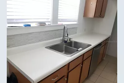 302 W Wall Street, Frostproof, FL 33843 - Photo 10