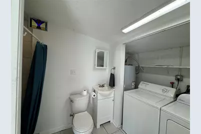 302 W Wall Street, Frostproof, FL 33843 - Photo 16