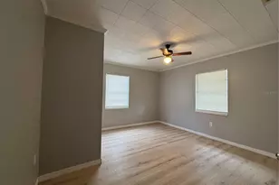 218 W 4th St, Frostproof, FL 33843 - Photo 6